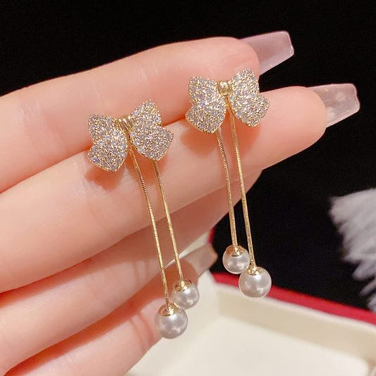 Elegant Bow Pearl Drop Earrings – Sparkling Zircon & Pearl Dangle for Women