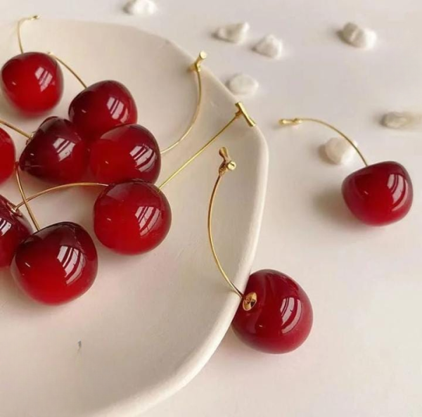 Trendy Korean Cherry Drop Earrings for Women – Cute Minimalist Red Cherry Dangle Jewelry for Casual & Party Outfits